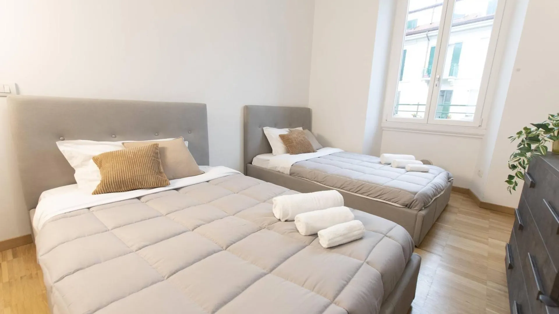 We Home - Premuda Boutique, Milano Italia