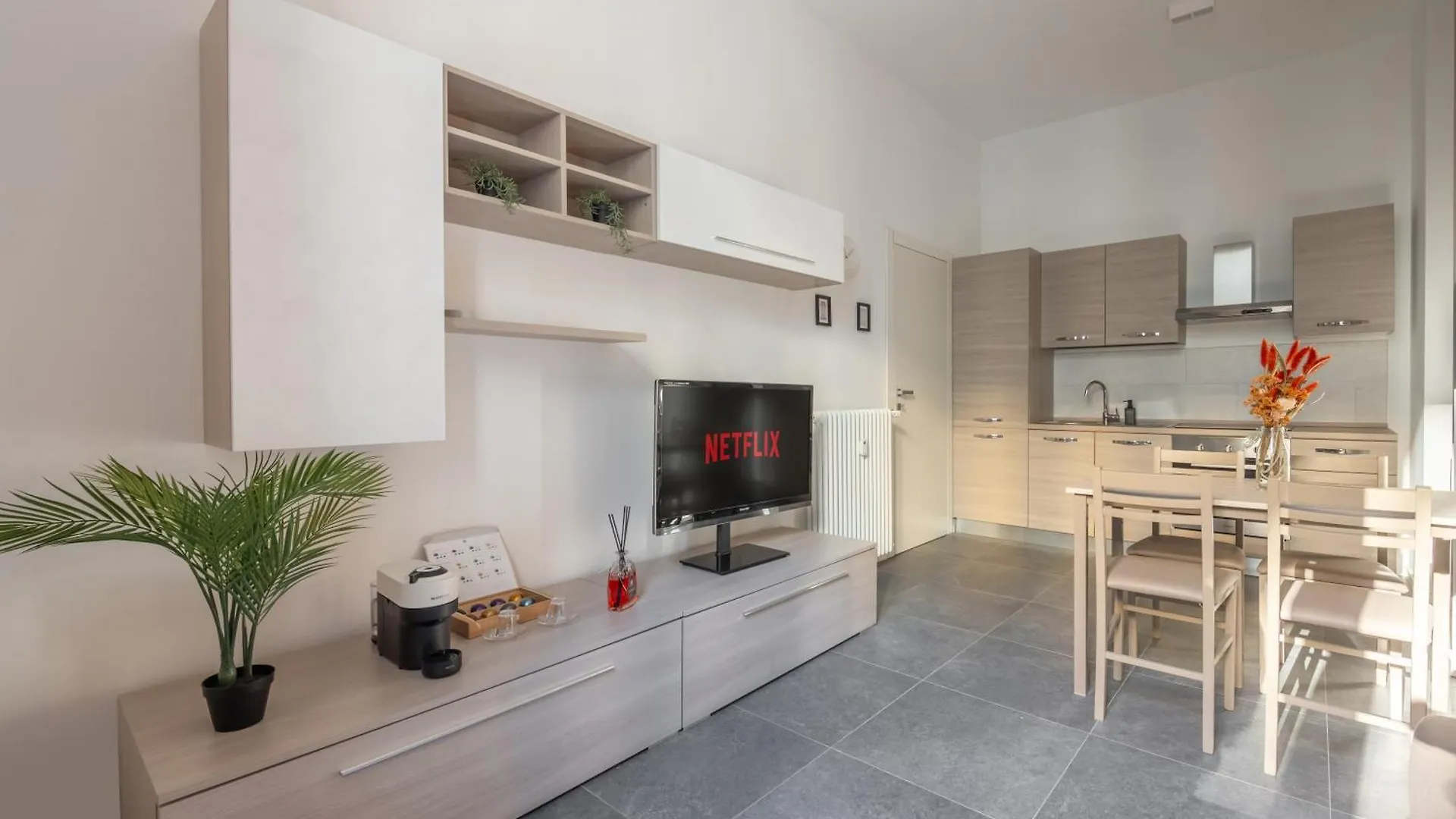 We Home - Premuda Boutique, Milano